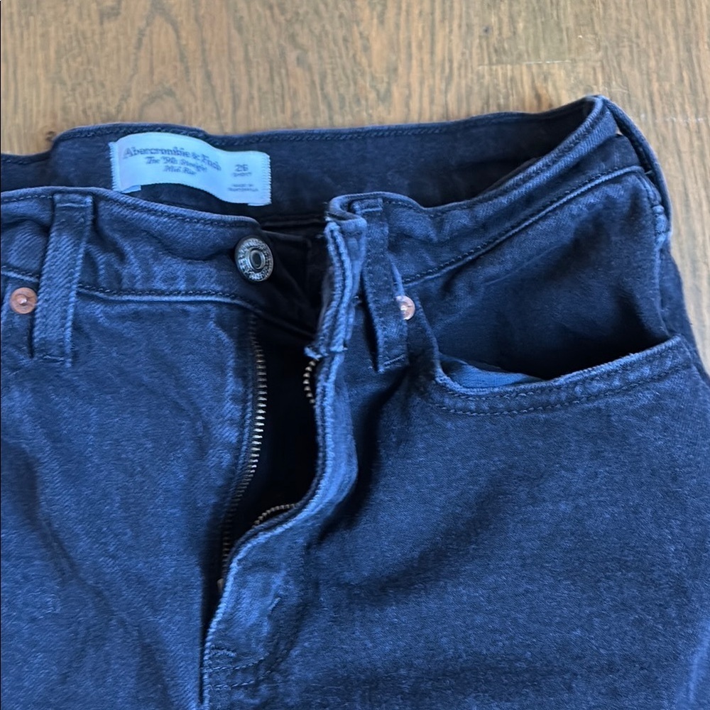 Abercrombie & Fitch The 90, Straight Mid Rise jeans size 26 short - Picture 5 of 8